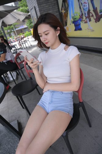 图片[1]套图库-美女套图库-街拍套图短发牛仔的漂亮女生【2.4G】套图库-美女套图库-街拍套图套图库
