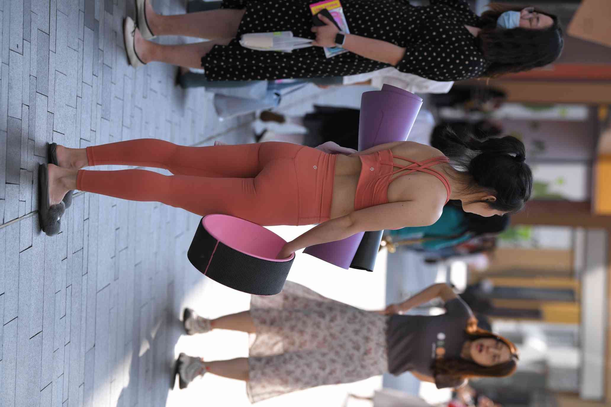 图片[2]套图库-美女套图库-街拍套图练瑜伽的姑娘【176P】04028套图库-美女套图库-街拍套图套图库
