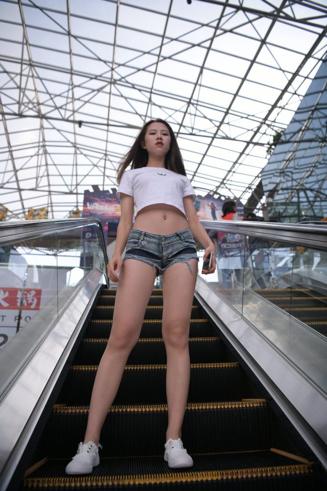 J1220 288P8V-10.0GB套图库-美女套图库-街拍套图套图库