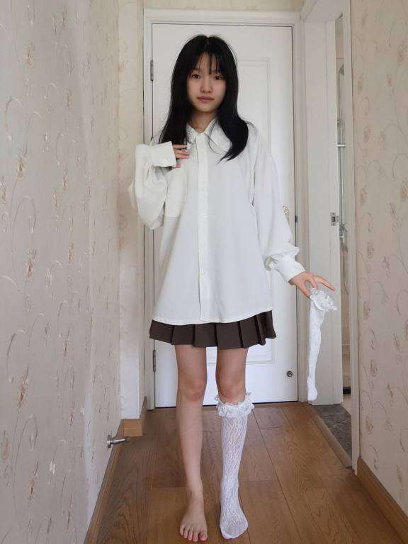 图片[1]套图库-美女套图库-街拍套图百褶裙可爱又大方的小姑娘【122P】20002套图库-美女套图库-街拍套图套图库