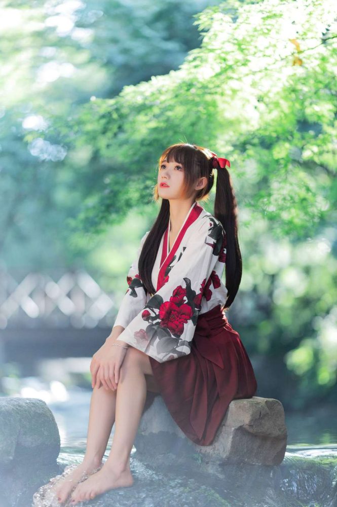 【免费】穿汉服的双马尾女孩【35P】20025套图库-美女套图库-街拍套图套图库