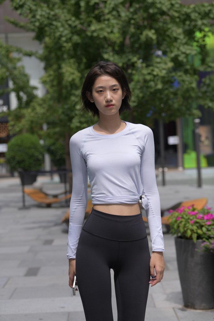 图片[1]套图库-美女套图库-街拍套图短发长腿的女生J2791 292P-5.71GB套图库-美女套图库-街拍套图套图库