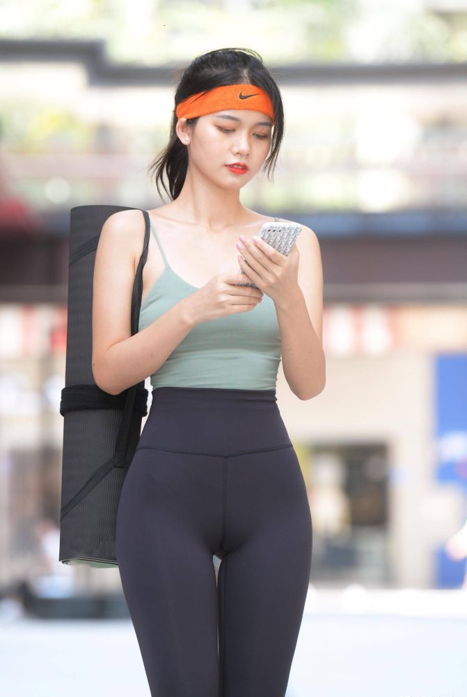 非常酷的瑜伽裤女孩 J1795 899P1V-29.1GB套图库-美女套图库-街拍套图套图库