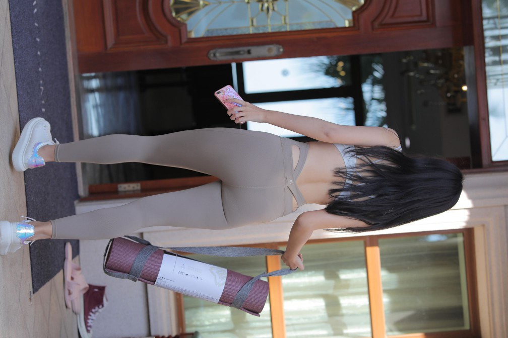 图片[5]套图库-美女套图库-街拍套图灰色瑜伽裤温柔的女孩【369P】00058套图库-美女套图库-街拍套图套图库