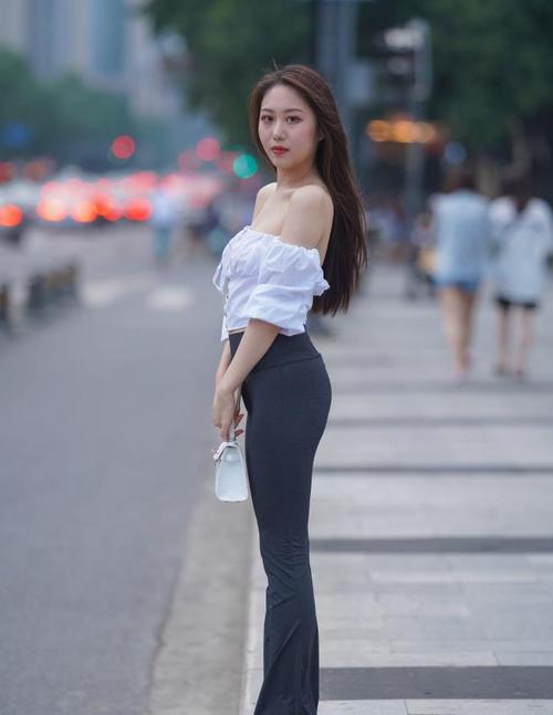 图片[3]套图库-美女套图库-街拍套图身材非常哇塞的瑜伽裤女孩  J1333 521P6V-21.6GB套图库-美女套图库-街拍套图套图库