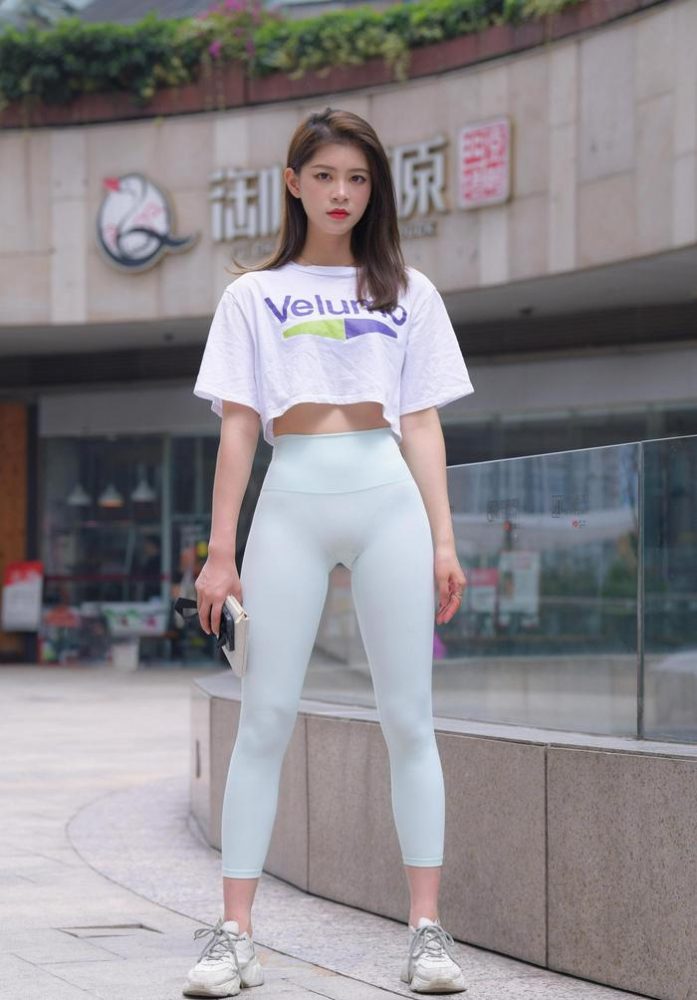图片[1]套图库-美女套图库-街拍套图这个瑜伽裤女孩真的很漂亮 J1960 815P1V-28.9GB套图库-美女套图库-街拍套图套图库