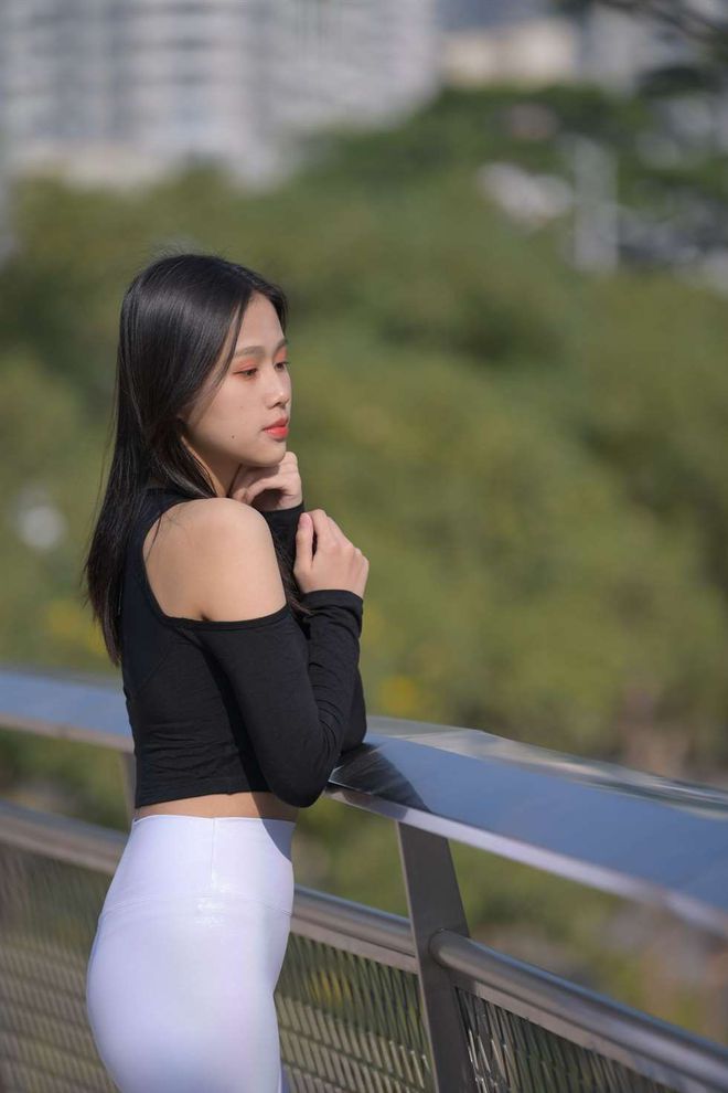 图片[4]套图库-美女套图库-街拍套图穿紧身白裤的端庄女孩 J1436 674P1V-22.2GB套图库-美女套图库-街拍套图套图库