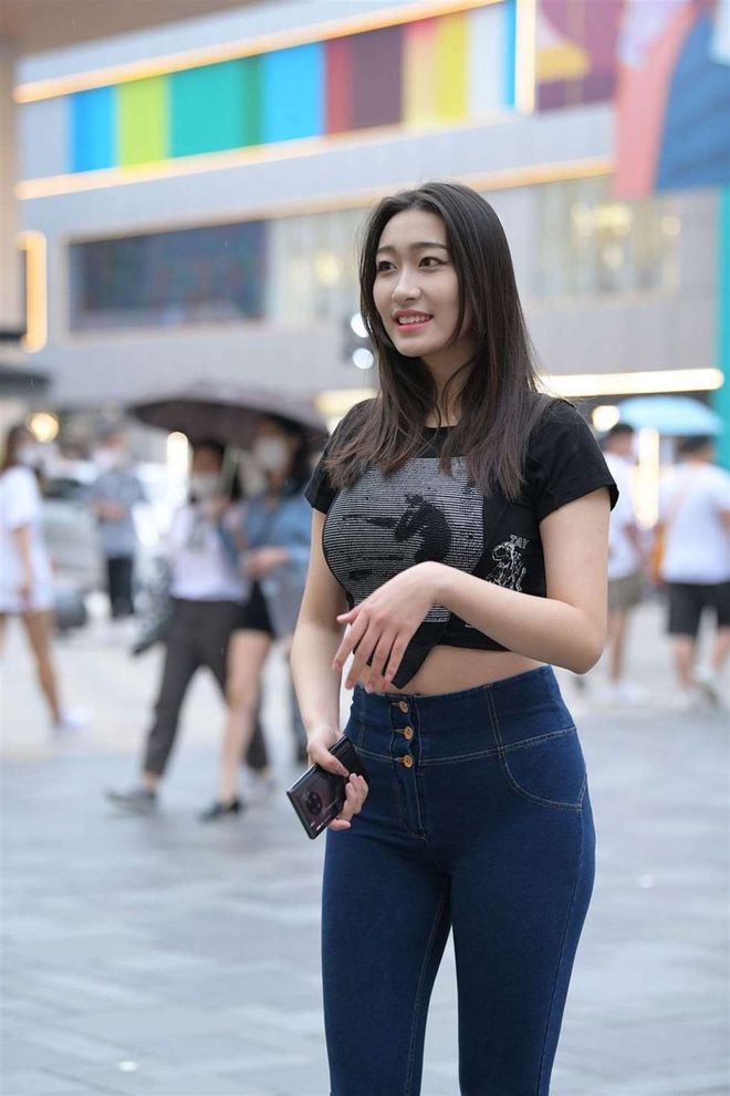 图片[3]套图库-美女套图库-街拍套图紧身牛仔裤女人J2784 240P-6.66GB套图库-美女套图库-街拍套图套图库