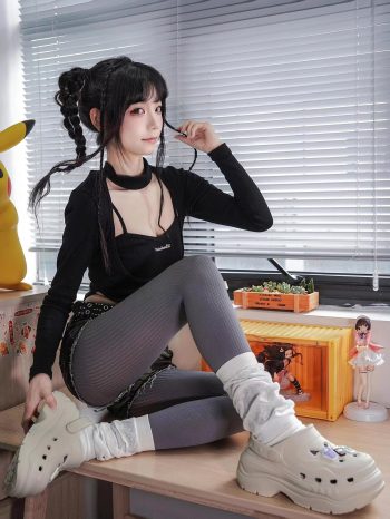 图片[9]套图库-美女套图库-街拍套图牛仔热裤+灰丝姑娘玩自拍套图库-美女套图库-街拍套图套图库